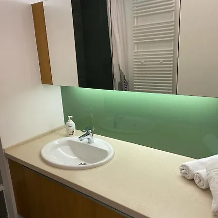 公寓 Prime Apartmans *